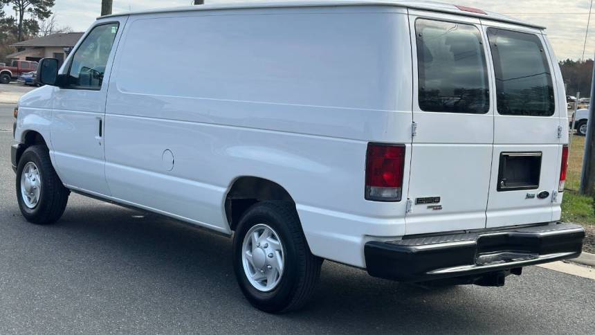 2012 ford e-series e-150