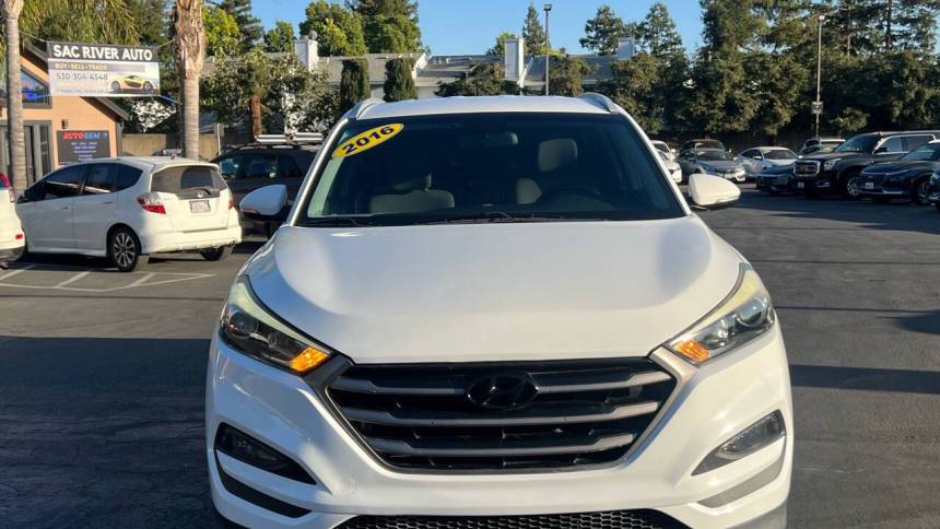 2016 hyundai tucson sport