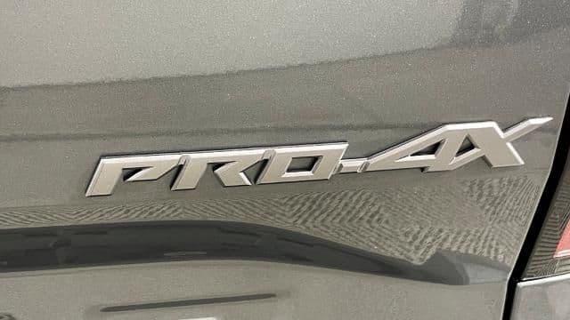 2022 nissan frontier pro-4x in louisville, kentucky