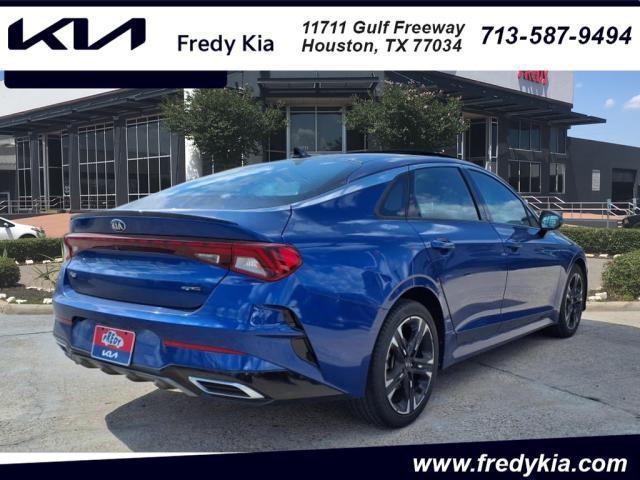 2021 kia k5 gt-line