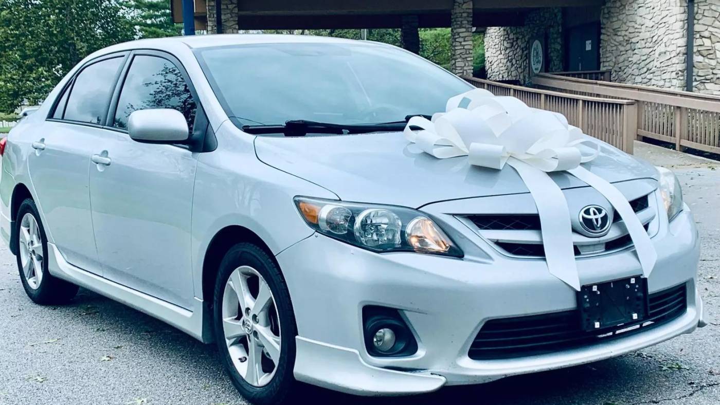 2013 toyota corolla s