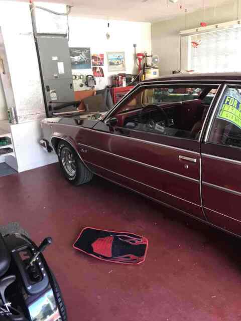 1979 oldsmobile delta 88 sedan red rwd automatic 2 door