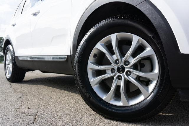 2022 kia telluride lx