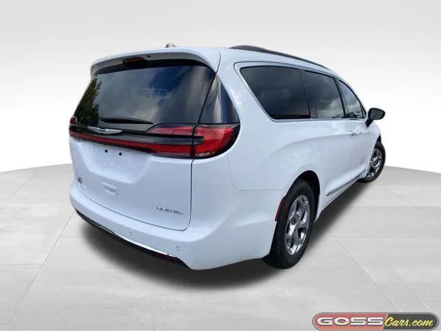 2023 chrysler pacifica limited
