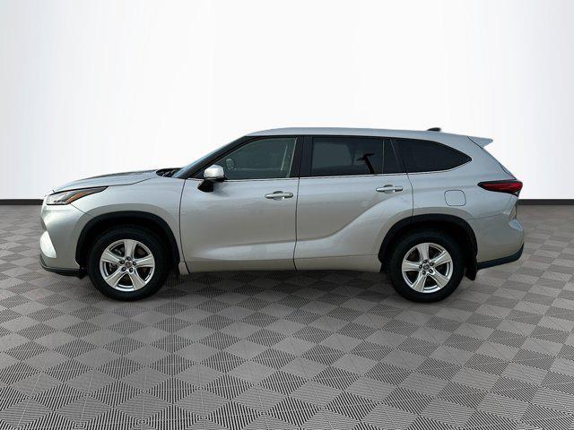 2023 toyota highlander le