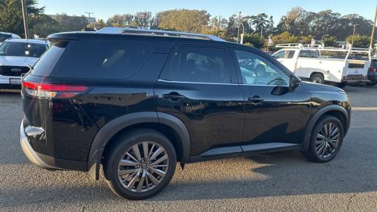 2022 Nissan Pathfinder