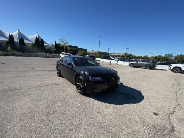2023 chrysler 300 s