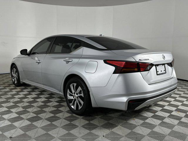 2019 nissan altima 2.5 s