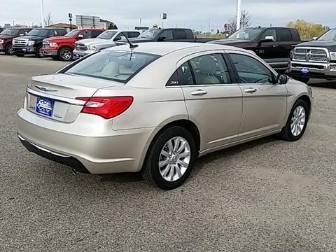 2014 chrysler 200 4 door sedan for sale in bloom, north dakota