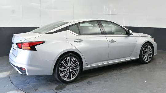 2023 Nissan Altima