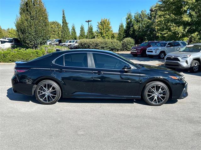 2024 toyota camry se