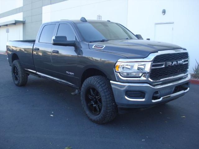 2019 ram 2500 tradesman crew cab 4x4 8' box