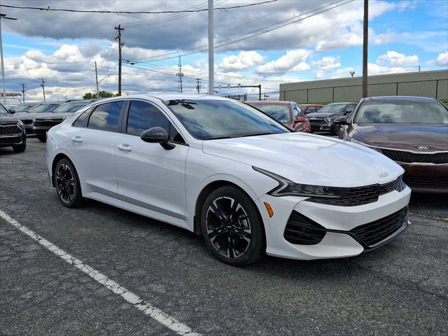 2022 kia k5 gt-line
