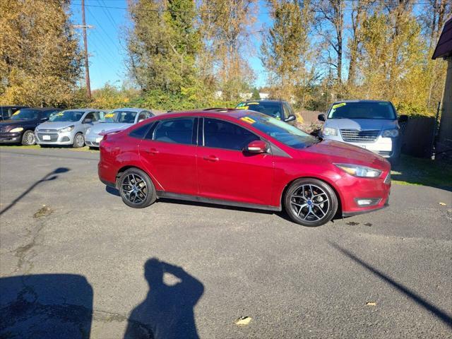 2017 ford focus sel