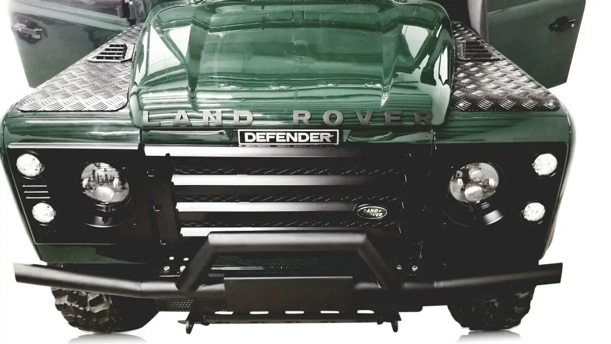 gorgeous rover green 90tdi import has been maticiciously gone thru and updated
