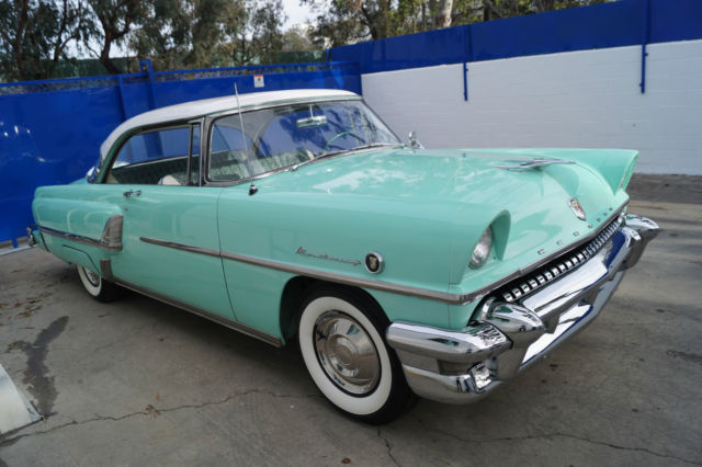1955 stunning & correctly restored example-rare continental kit-ps,pb & skirts!