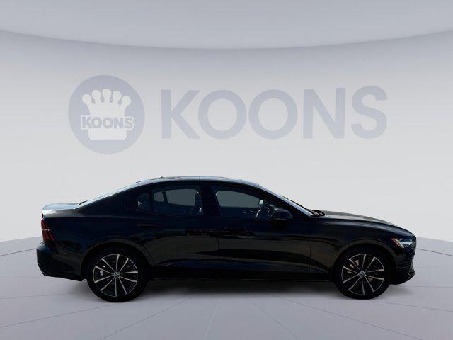 2022 volvo s60 t5 momentum