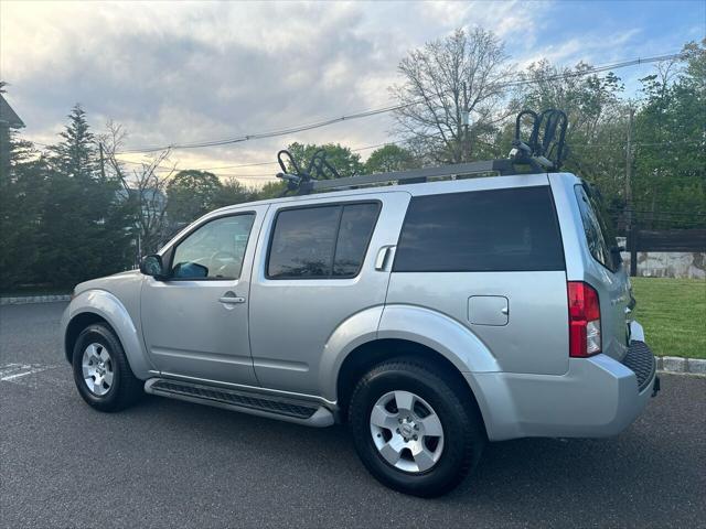 2012 nissan pathfinder silver