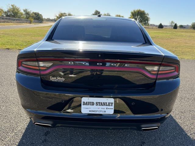 2021 dodge charger sxt