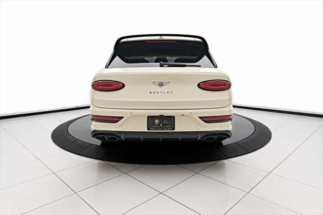 2023 bentley bentayga s