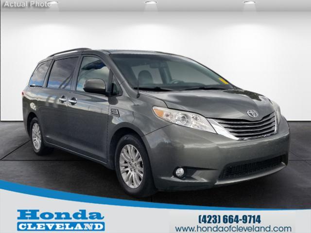 2014 toyota sienna xle