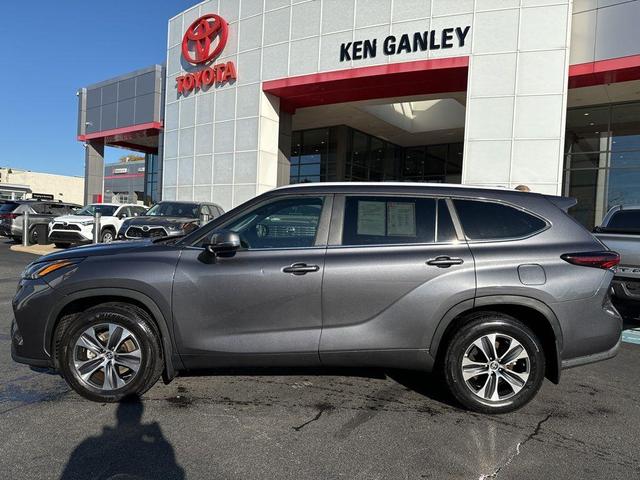 2024 toyota highlander xle