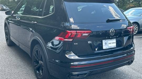 2024 Volkswagen Tiguan se r-line black