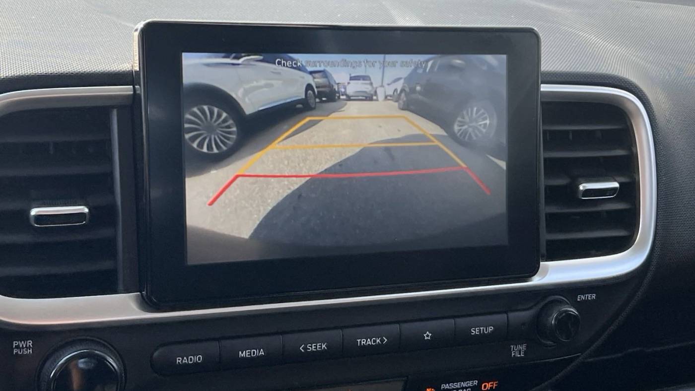 2021 hyundai venue se