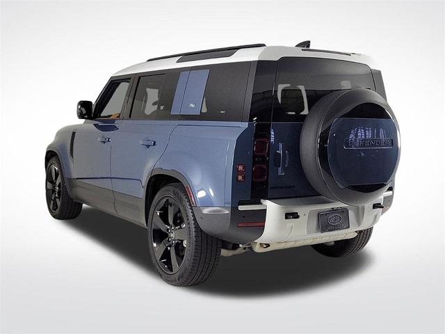 2024 land rover defender p300
