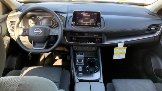 2025 Nissan Rogue