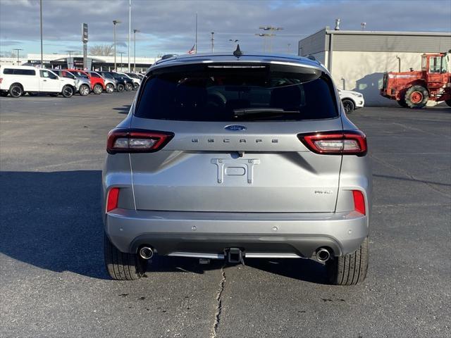 2024 ford escape st-line select