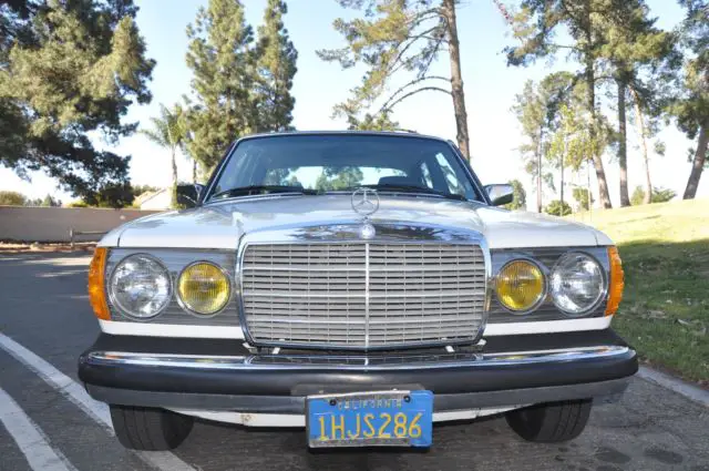 1982 mercedes benz 300d turbo diesel white with blue interior clean 1 owner 30yr
