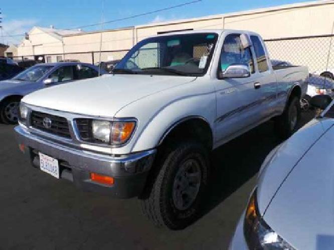 1997 toyota tacoma 4x4 sr5...must see!!! great condition!! in san rafael, ca