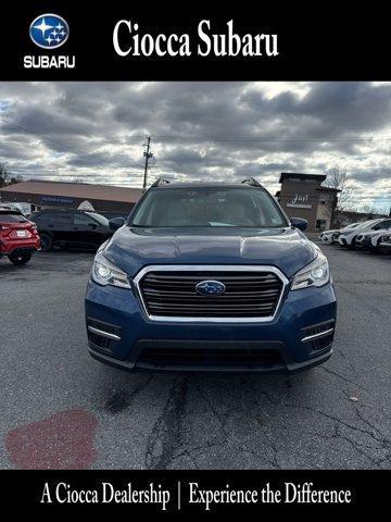 2022 subaru ascent premium 8-passenger