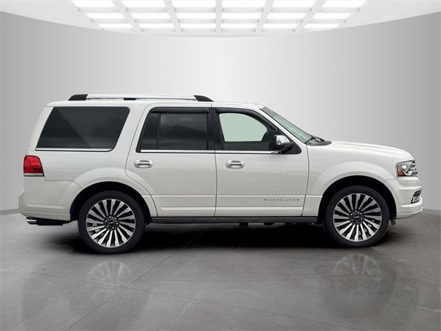 2017 lincoln navigator reserve