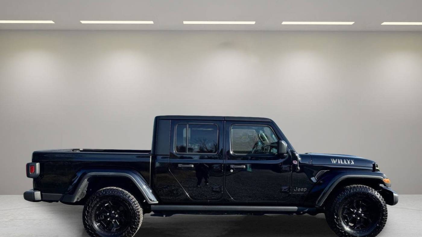 2021 jeep gladiator willys