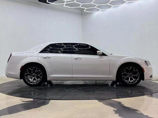 2015 chrysler 300