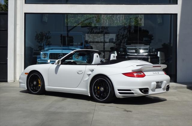 2013 porsche 911 turbo s