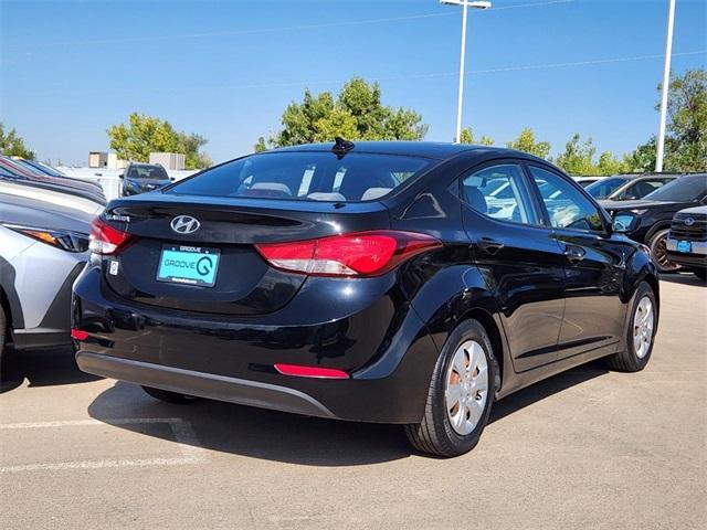 2016 hyundai elantra se