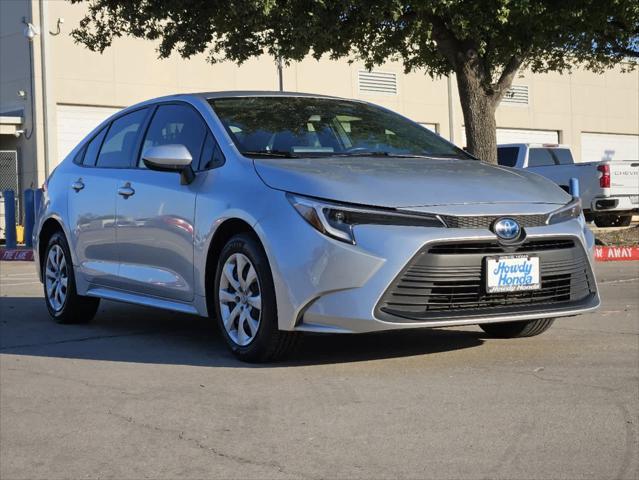 2023 toyota corolla hybrid le