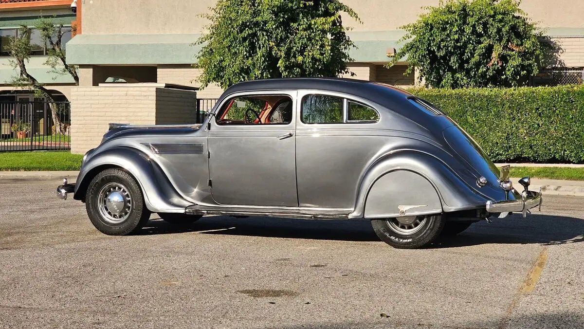 1935 chrysler airflow coupe