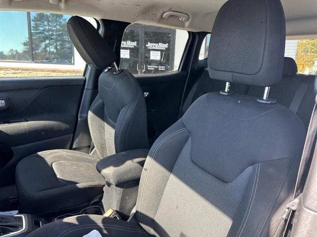 2020 jeep renegade sport