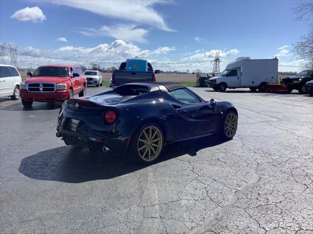 2016 alfa romeo 4c spider base