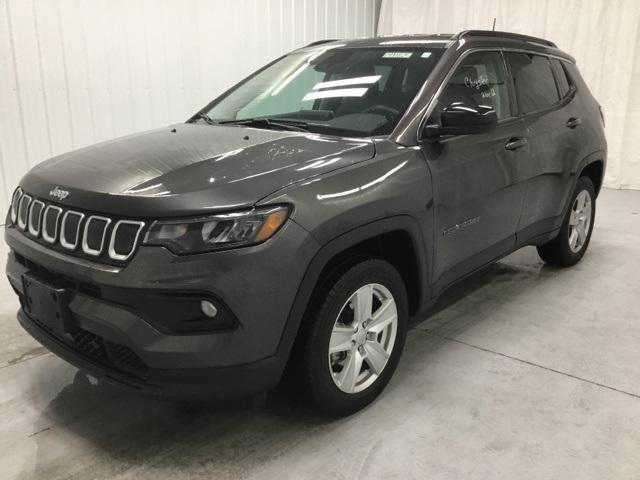 2022 jeep compass latitude