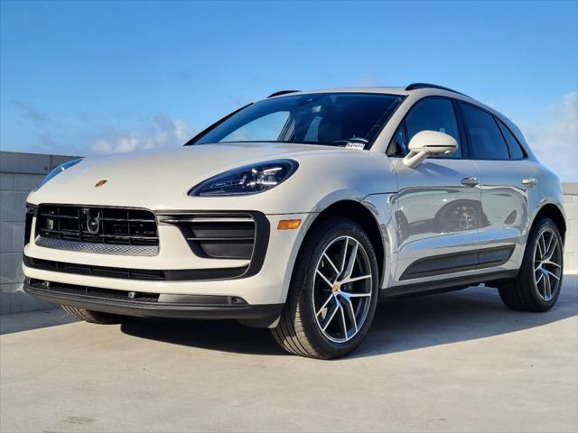 2024 porsche macan base
