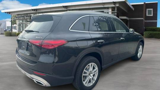 2025 Mercedes-Benz GLC