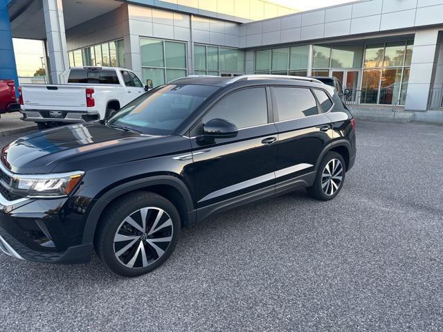 2022 volkswagen taos 1.5t se