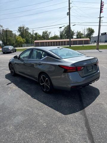 2023 nissan altima 2.5 sr