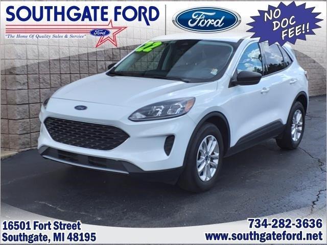 2022 ford escape se