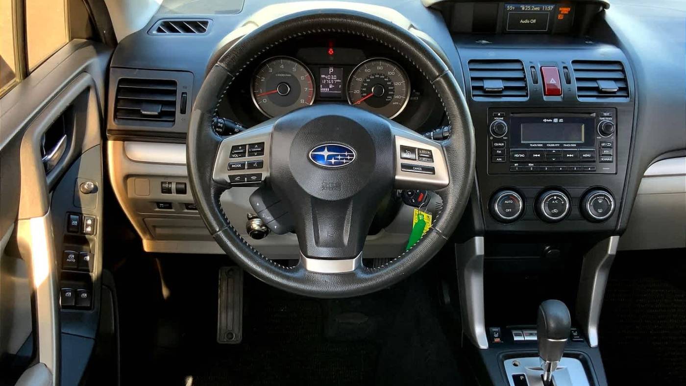 2015 subaru forester 2.5i limited